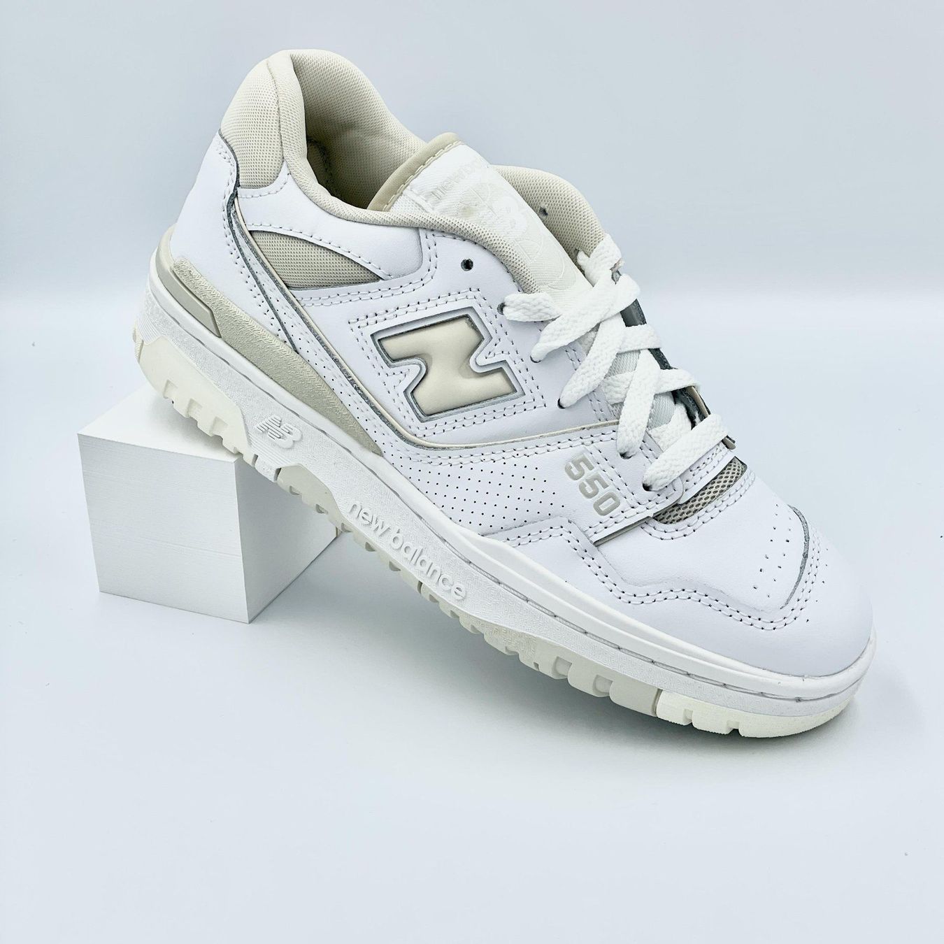 New Balance Scarpe da donna: New Balance 550 Silver Birch EU 40 – Nuovo e nell'imballaggio originale da Erlinsbach venduto da sasneakers 3