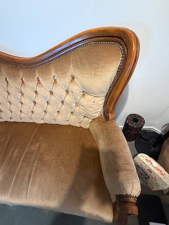 Divani: Sofa antik – Usato da Schönholzerswilen venduto da S.E.E. 2