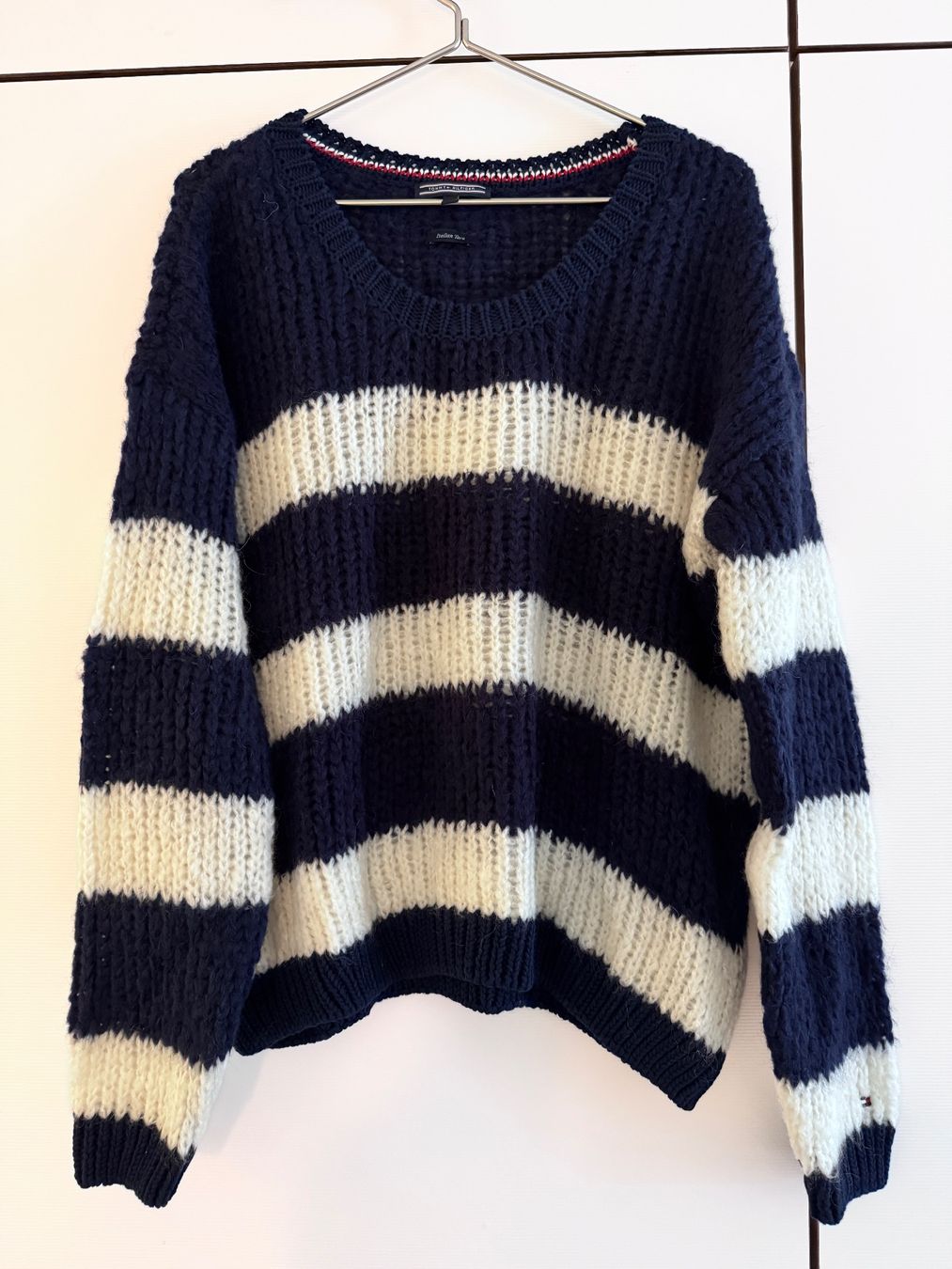Tommy Hilfiger Maglioni & Felpe: Gestrickter Pullover von Tommy Hilfiger Grösse S – Usato da Bertschikon Gossau venduto da chanty_7