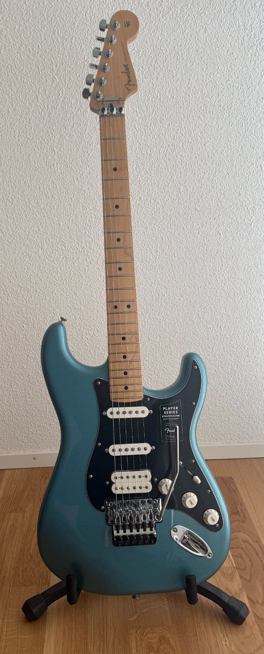 Ibanez Strumenti musicali: Fender Stratocaster Player HSS & Floyd Rose (Tidepool) – Usato da Siebnen venduto da Bushidozen