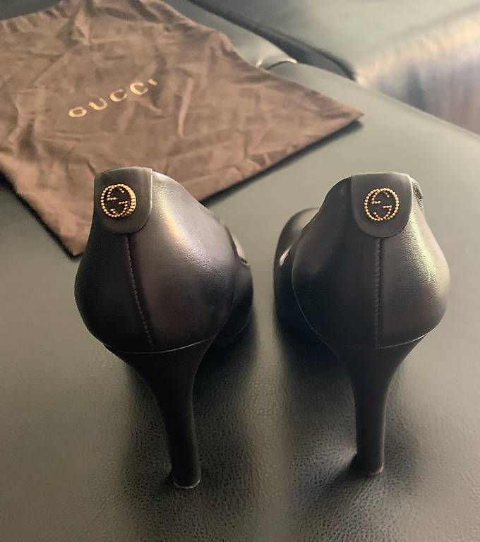 Scarpe da donna: Gucci Pumps / Gr. 38 – Usato da Bern venduto da Nici2210 1