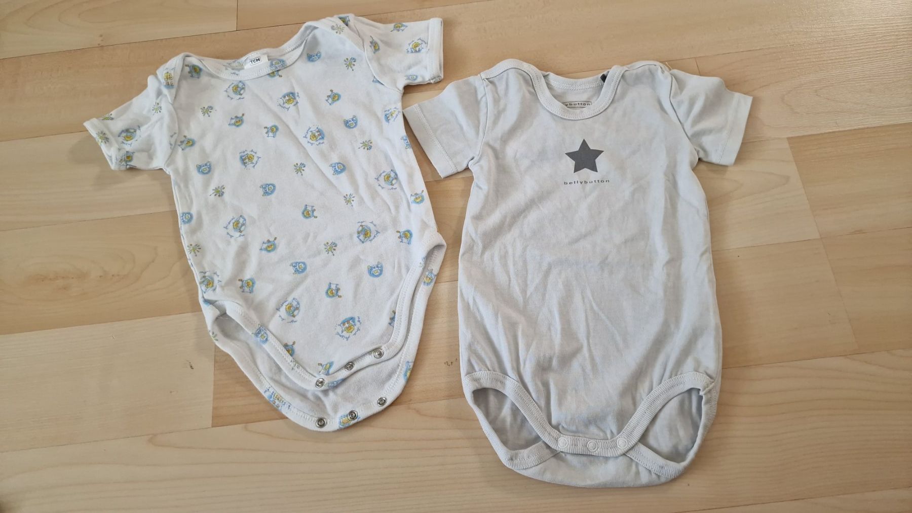 Biancheria intima: 2 Kurzarm Body gr62/68 – Usato da Winterthur venduto da Mmondeo
