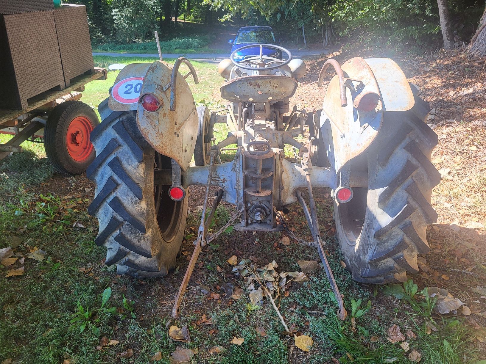 Massey Ferguson Trattori: tracteur Massey – Usato da Montbrelloz venduto da vin_fcv9 2