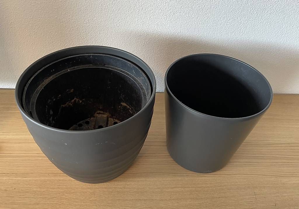 Vasi per fiori: 2er Set Uebertopf/Blumentopf, anthrazit – Usato da Gachnang venduto da ch.m 1