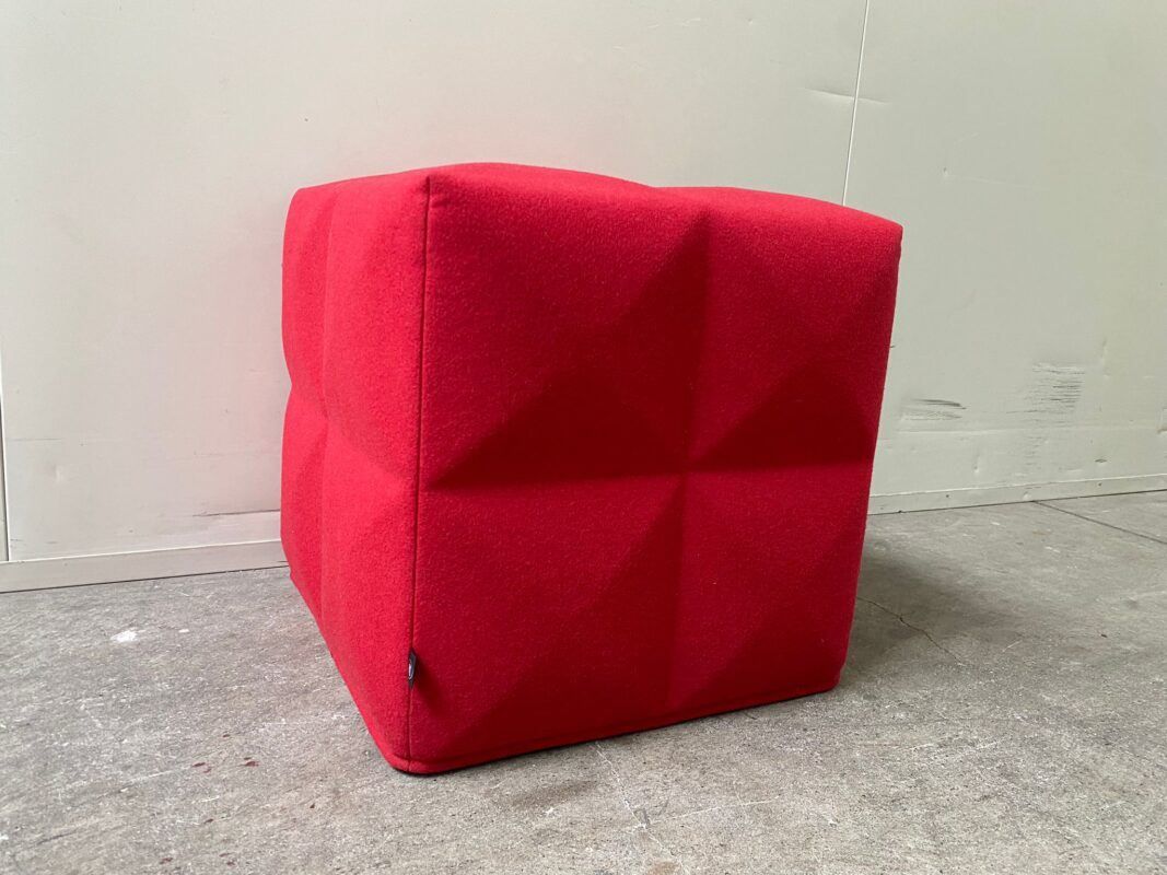 Sgabelli: BuzziCube 3D Solo Akustik-Hocker rot – Usato da St. Gallen venduto da MSMoebelhandel 2