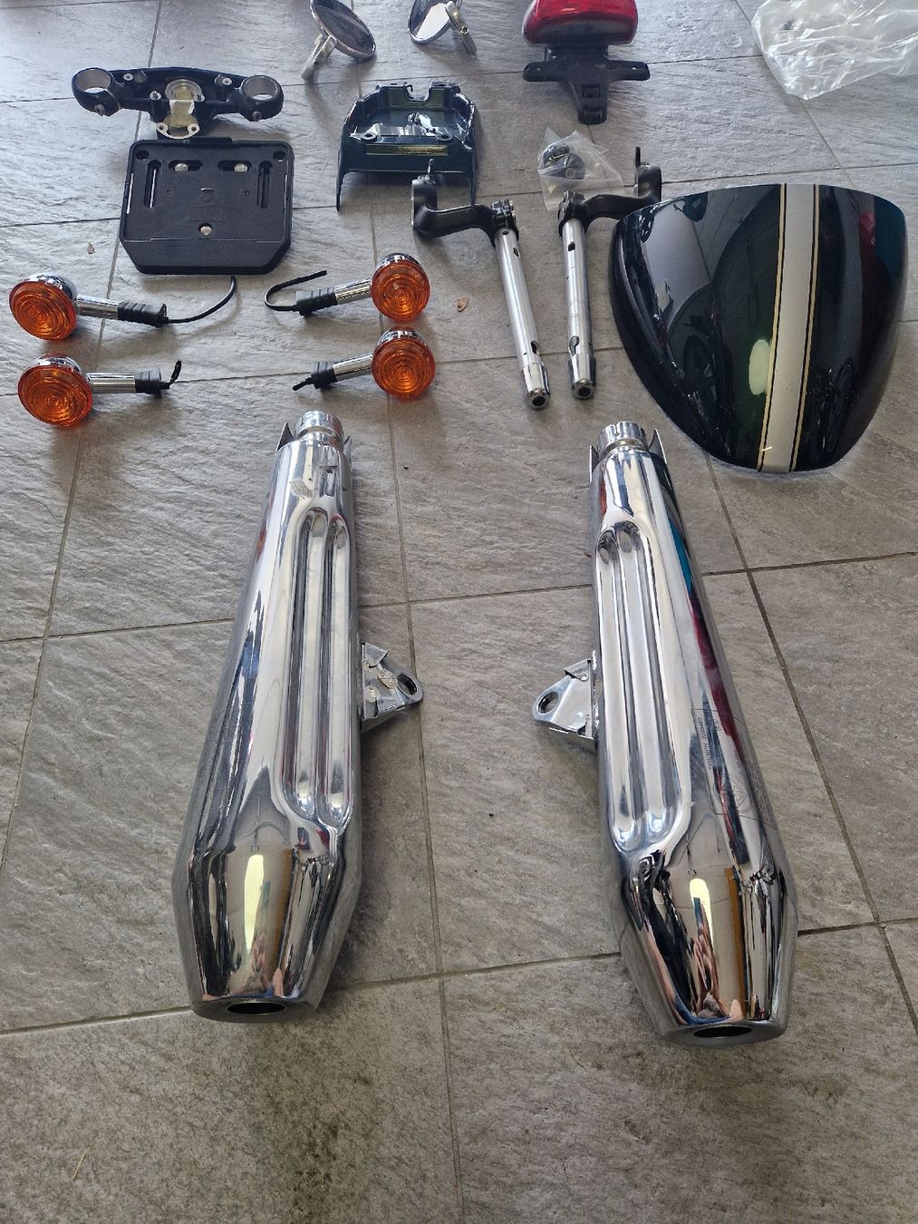 Triumph Tutti i ricambio per moto: Originalteile Triumph Thruxton R 1200 – Usato da Seuzach venduto da Esprit65 1