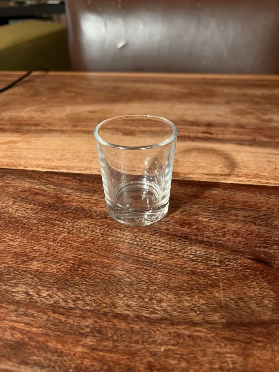 Verres: Kleines Schnapsglas – D'occasion à Trimbach par Ninusch