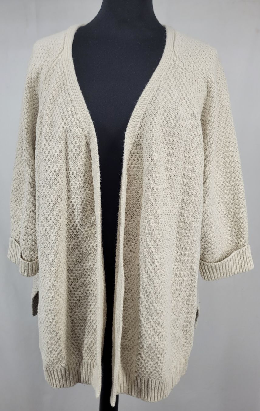 Vestes: FATFACE cardigan beige – D'occasion à Lausanne par PlusValue_Lausanne