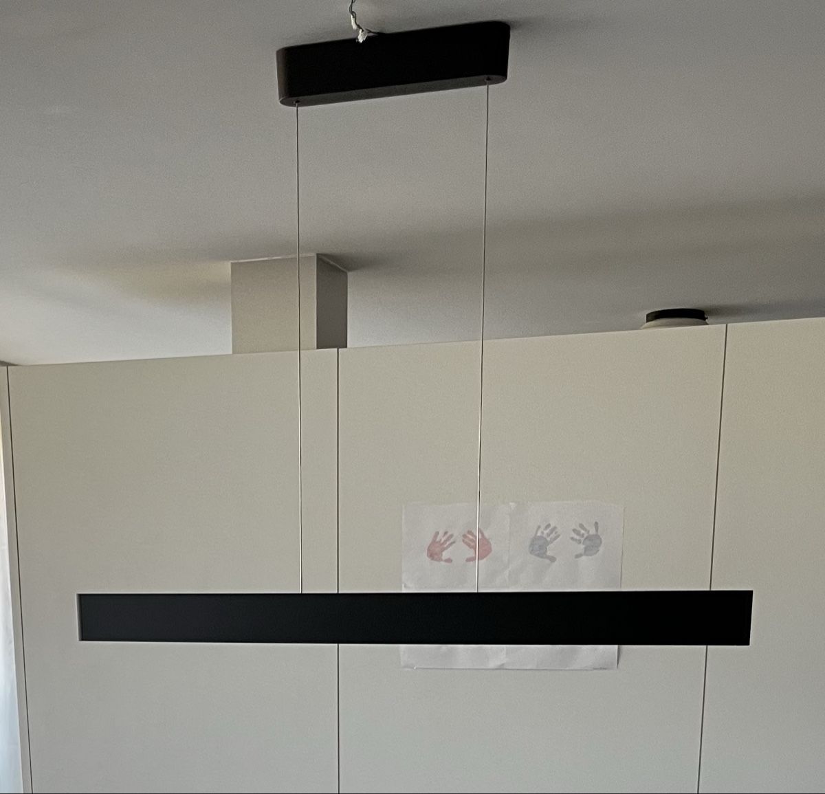 Philips Lampen: PHILIPS HUE ENSIS PENDELLEUCHTE SCHWARZ – Neu (gemäss Beschreibung) aus Solothurn von neno_ 2