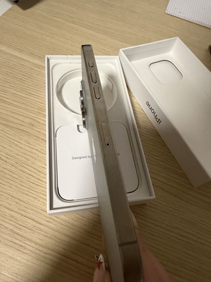 Apple Telefoni cellulari / Smartphones: Iphone 15 pro max 265GB Titan – Usato da Schinznach Dorf venduto da ver_5ktz 3