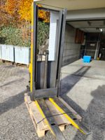 Hochhubwagen semi-elektrisch (1000kg / 1500mm)