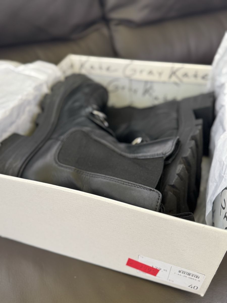 Damenschuhe: Kate Gray Black Leather Boots, Size 40 – Neu (gemäss Beschreibung) aus Andelfingen von len_hc8f 1