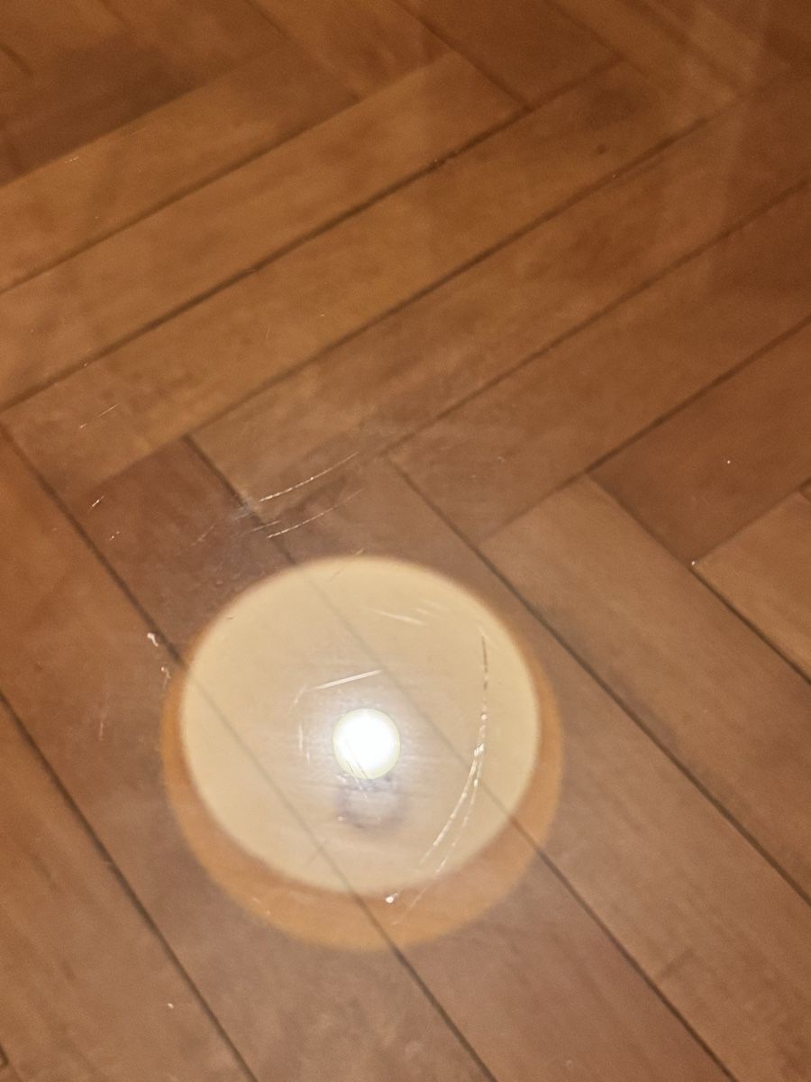 Mobili TV: Moderner Glas Couchtisch  – Usato da Bern venduto da neilnoah 1