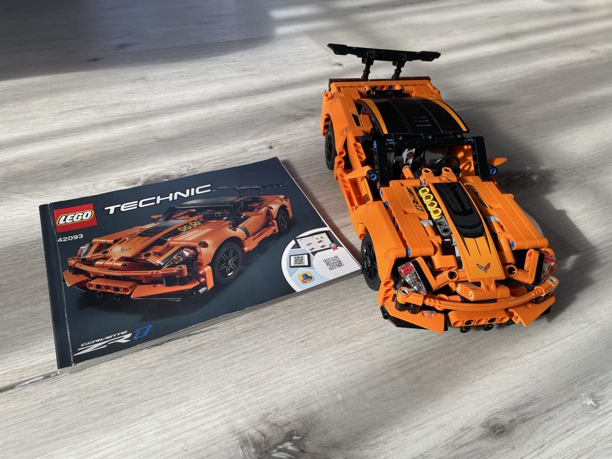 Lego Kit di costruzioni: LEGO Technic Corvette ZR1 – Usato da Posieux venduto da Angeles82 3