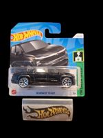 Hot Wheels HW Green Speed 2024 Silverado EV RST 8/10 S