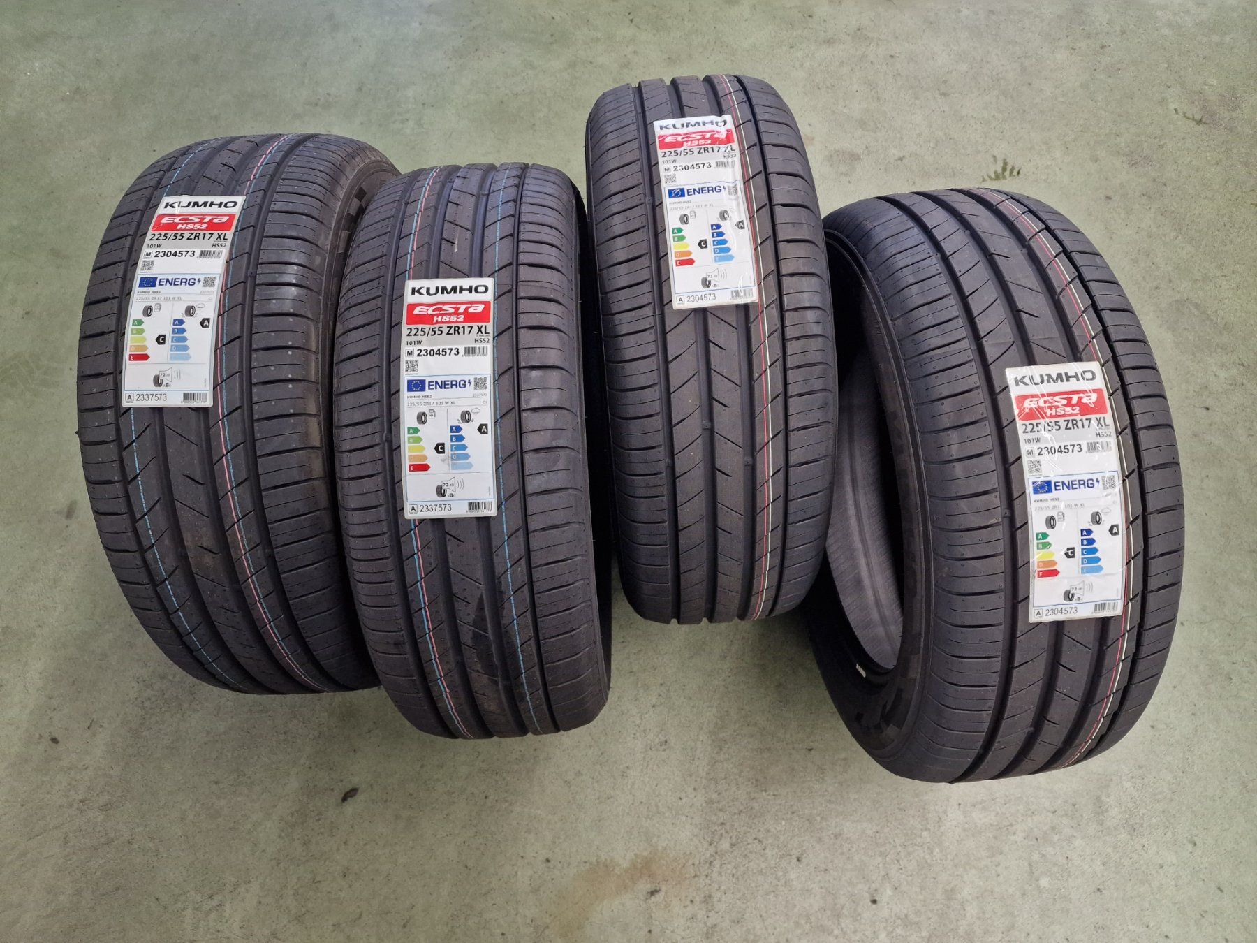 Pneumatici & Ruote complete: 225/55R17 101W KUMHO ECSTA – Nuovo (secondo la descrizione) da Rupperswil venduto da gabri0082