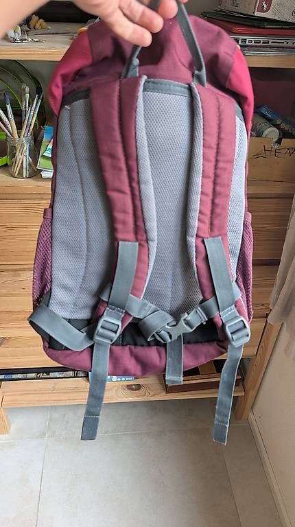 Deuter Zaini: Deuter Kindergarten Rucksack – Usato da Zürich venduto da man_rwk7 2