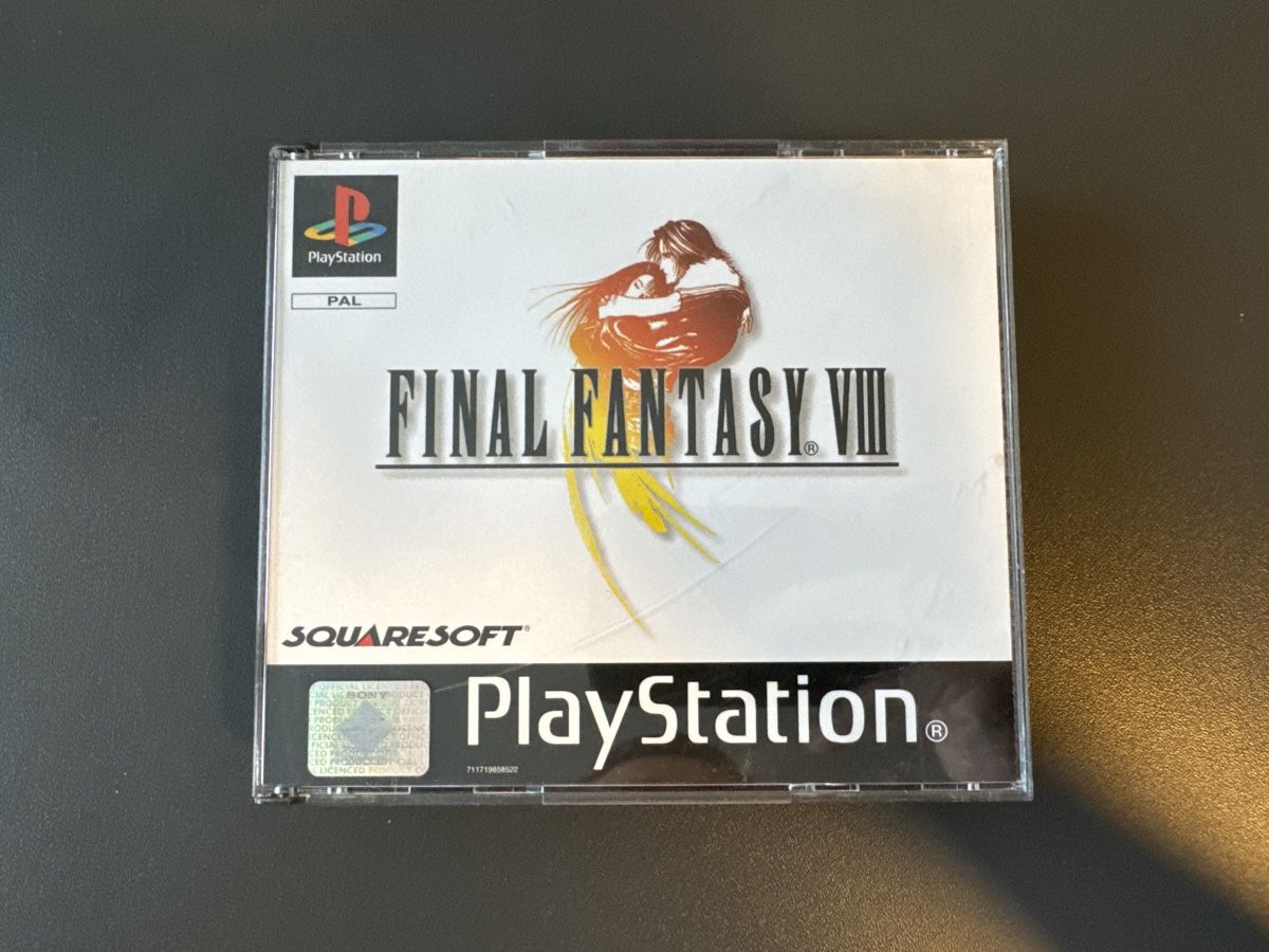 Sony Giochi: Ps1 - Final Fantasy VIII – Usato da Zürich venduto da Manuel.Huber