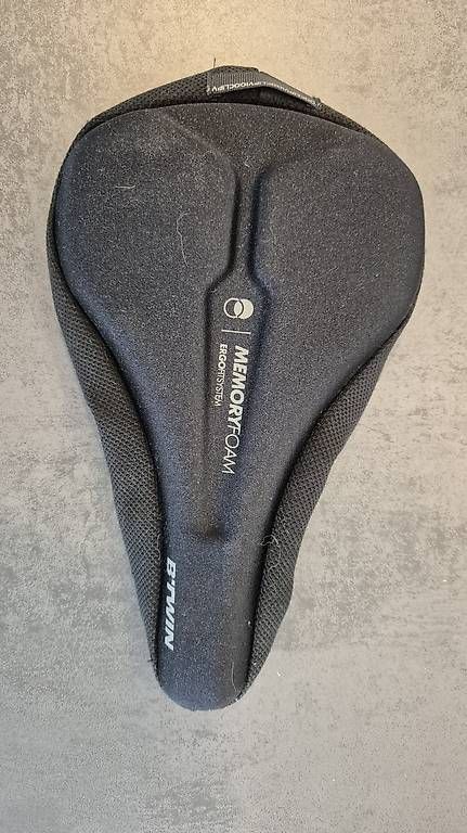 Ersatzteile: Velo-Sattelbezug - Memory Foam – Gebraucht aus Sevelen von SSinaWWieland