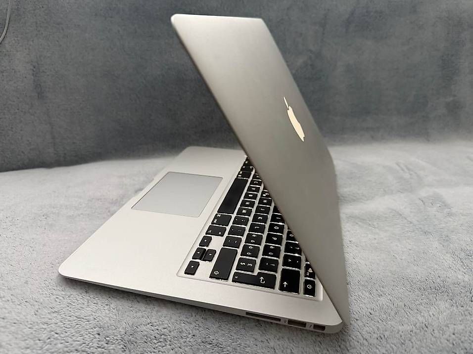 Apple Notebook: TOP MacBook Air 13, 4GB RAM, 1TB SSD, 2014 – Usato da St.Gallen venduto da hss_GmbH 1