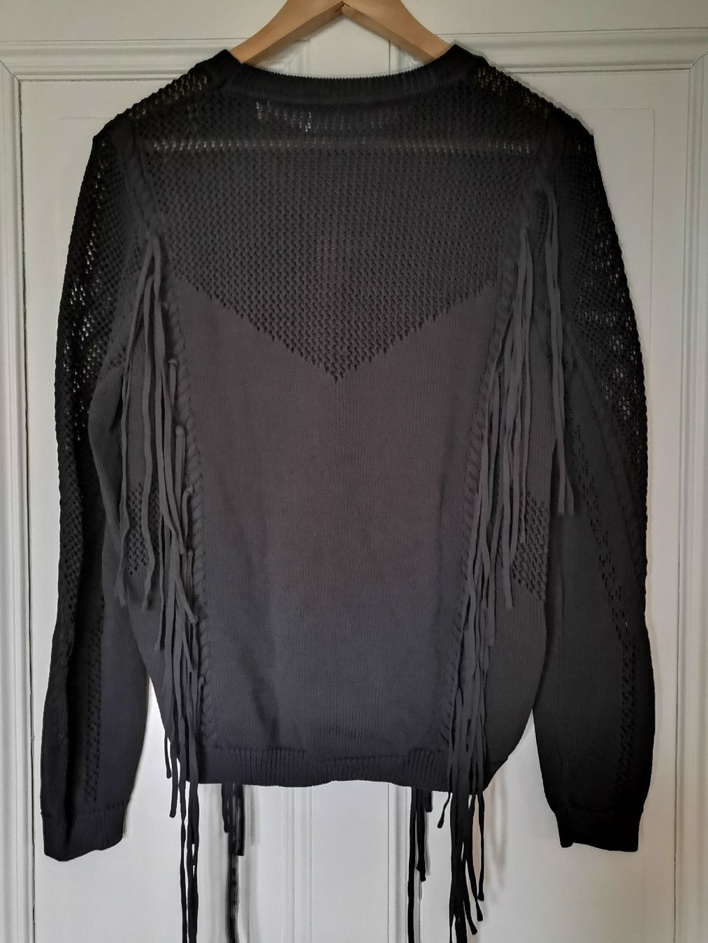 Mankind Pullover & Sweatshirts: 7 for all mankind, Open wave fringe Sweater  – Gebraucht aus Uerikon von pink_flamingo 2