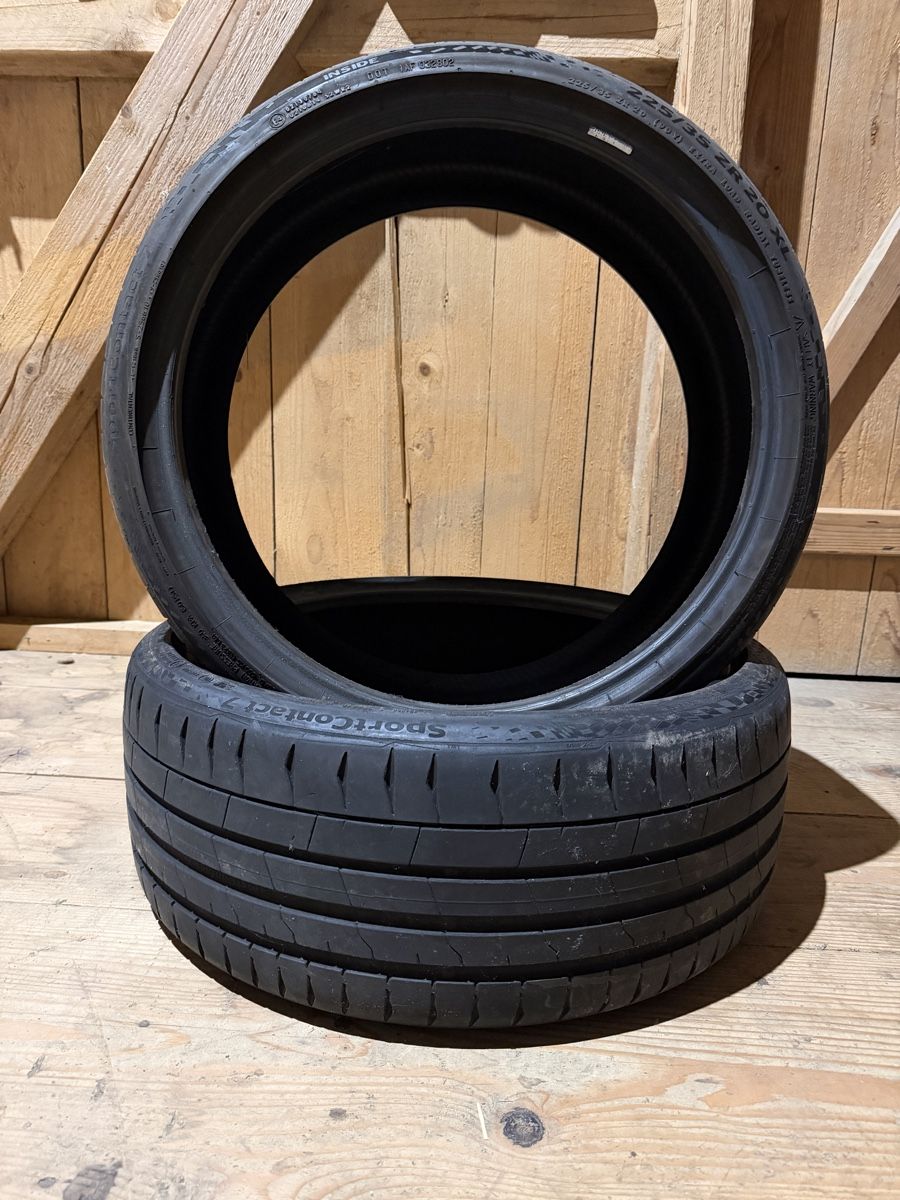 Continental Pneus & Kompletträder: Continental Sommerreifen 225/30/20 – Gebraucht aus Amriswil von mak_v9kw