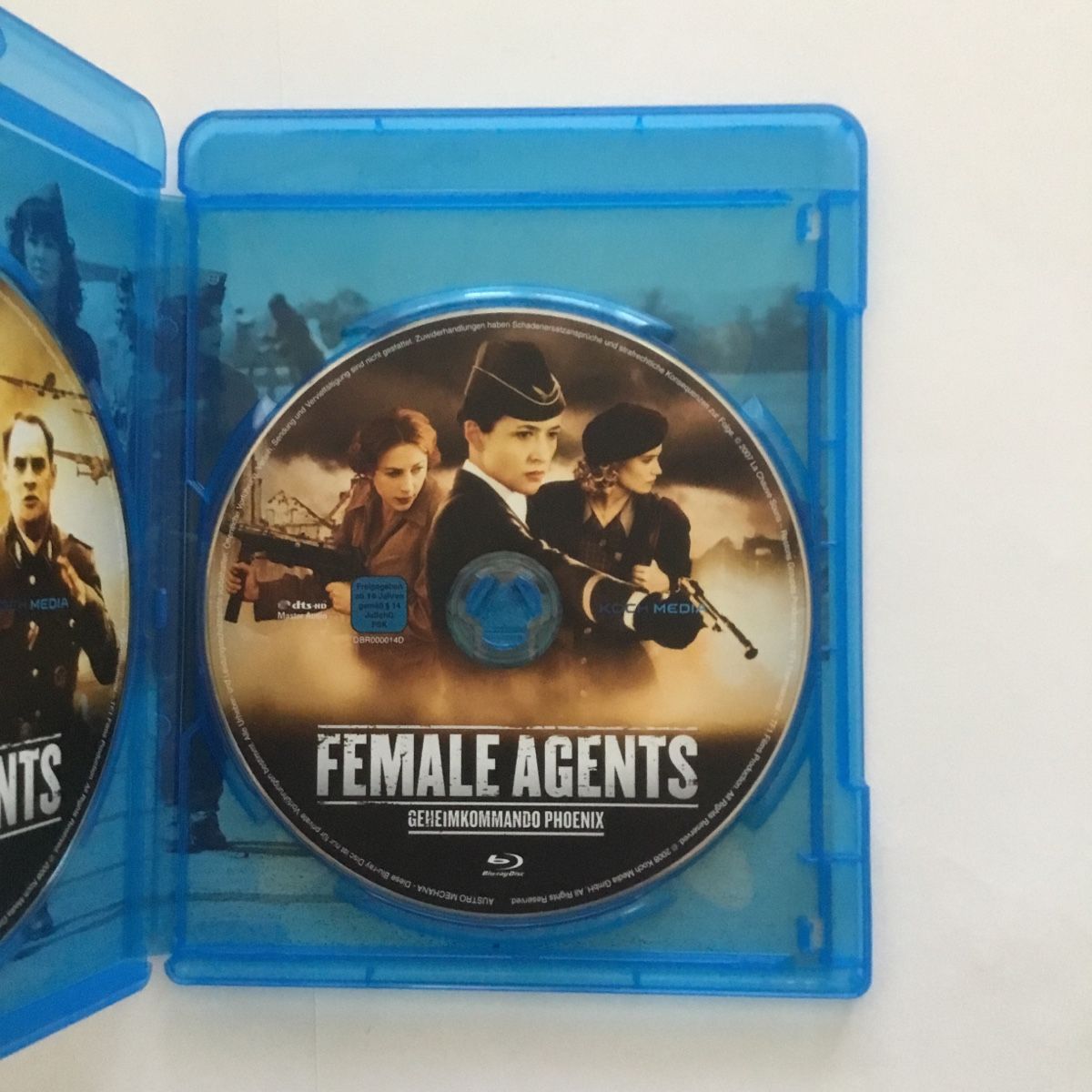 Tutti i DVDs: Female Agents Blu Ray + Dvd Neu Wertig – Nuovo (secondo la descrizione) da Blauen venduto da berlingo65 2