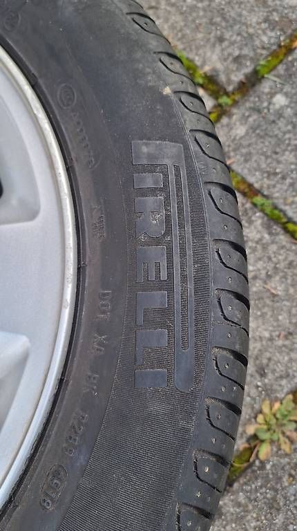 Pneumatici & Ruote complete: Sommerpneu Ford Focus – Usato da Burgdorf venduto da subaru059 2