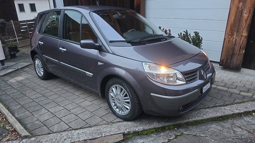 Renault Automobili: Renault Scenic 2.0 16V – Usato da Flaach venduto da schuege64
