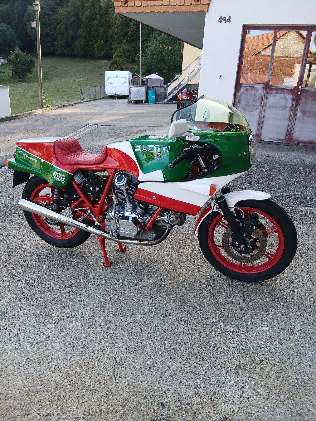 Ducati Route: Ducati 900 NCR Einzelstück..... – D'occasion à Leuzigen par Moserli1