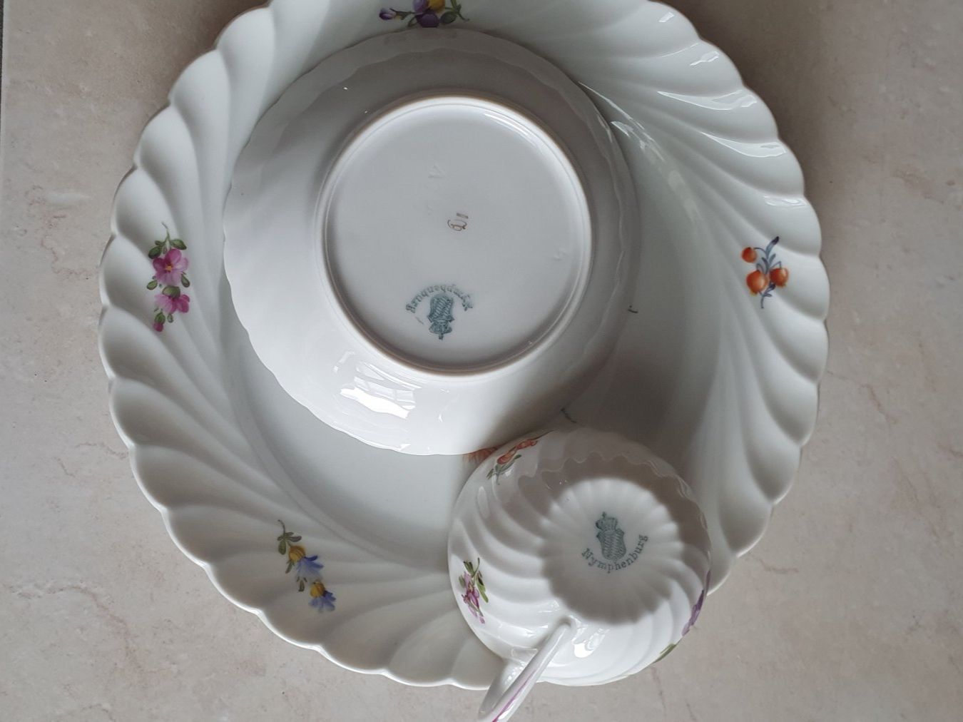 Set di piatti: Nymphenburg handgemalte Espresso/kaffeeSet – Usato da Winterthur venduto da Ywan1 5