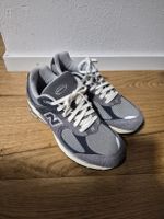 New Balance 2002 Sneaker grau neu