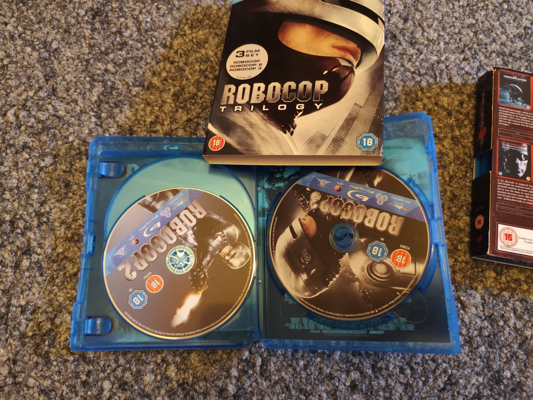 Tutti i DVDs: UK Bluray: Robocop, Terminator, FX – Usato da Zofingen venduto da Debohli 2