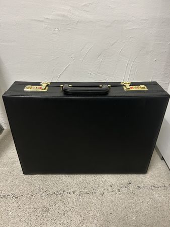 [VINTAGE]: Akten-/Diplomatenkoffer in schwarz