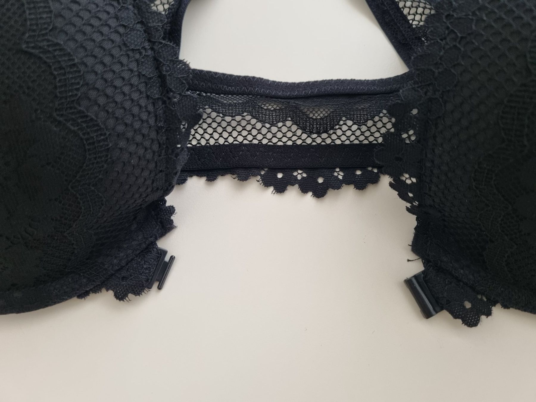 Autres dessous: BH schwarz D 75 mit Vorderverschluss – Neuf avec emballage d'origine à Zofingen par Felpa 3