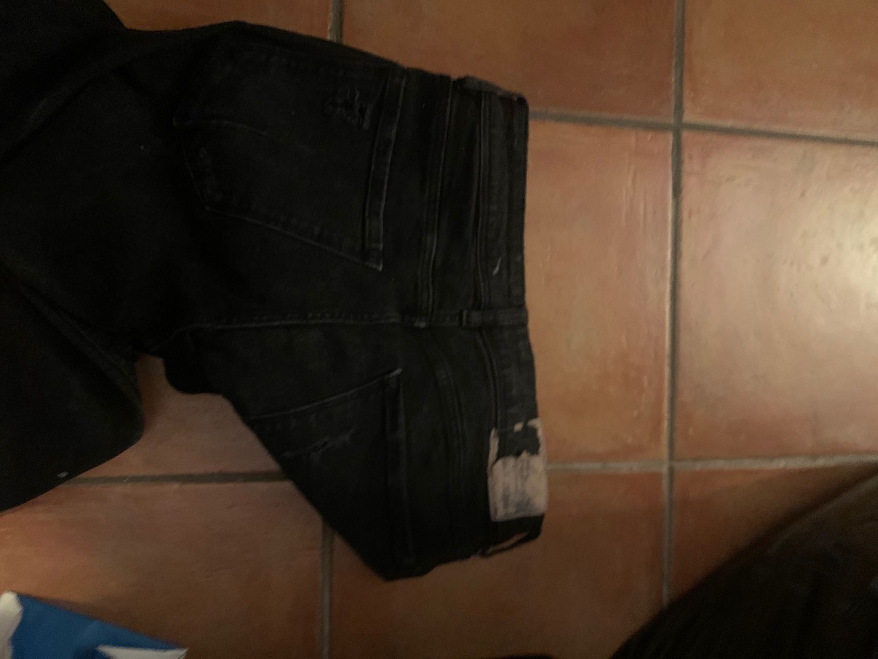 Jeans: Pantalon jeans Bershka Taille 40 – Usato da Veyrier venduto da kimedovapa 1