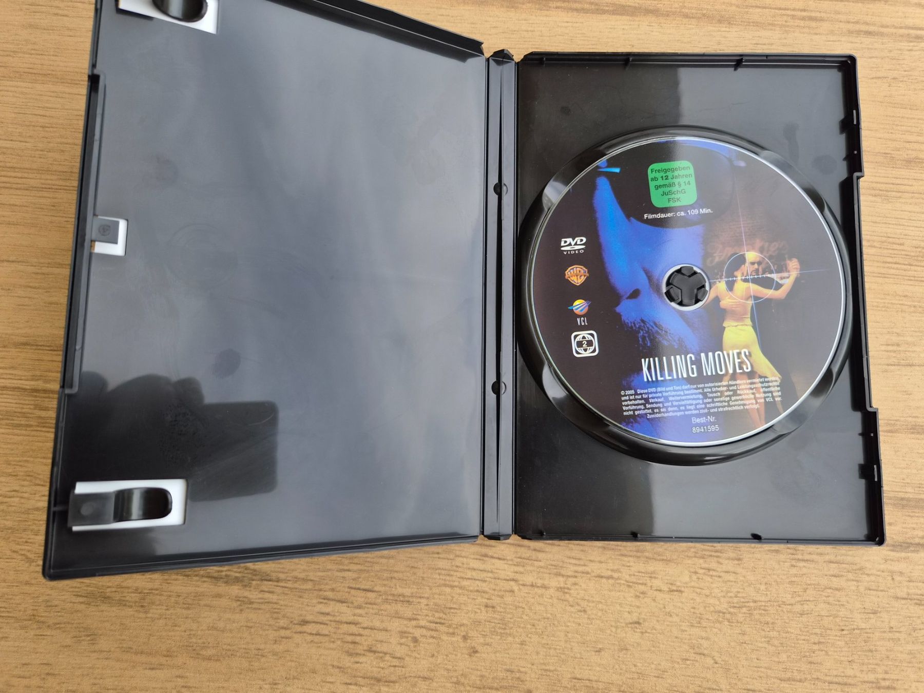 Tutti i DVDs: DVD "Killing Moves" – Usato da Diegten venduto da herala 2