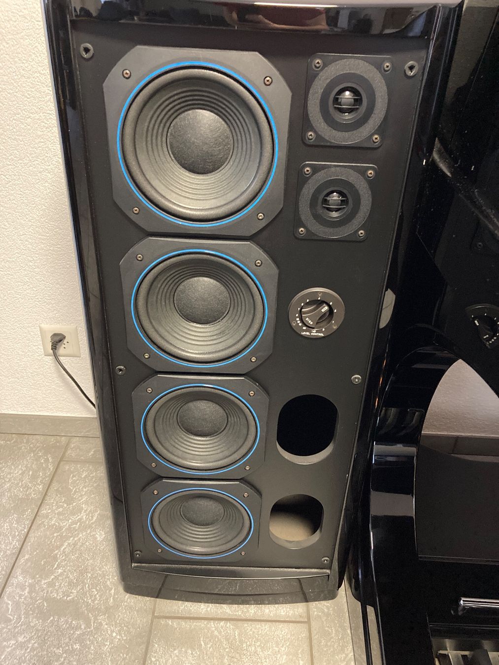 Wersi Musikinstrumente: Orgel WERSI Atlantis/Louvre GS1000 – Gebraucht aus Selzach von Samsonizer 3