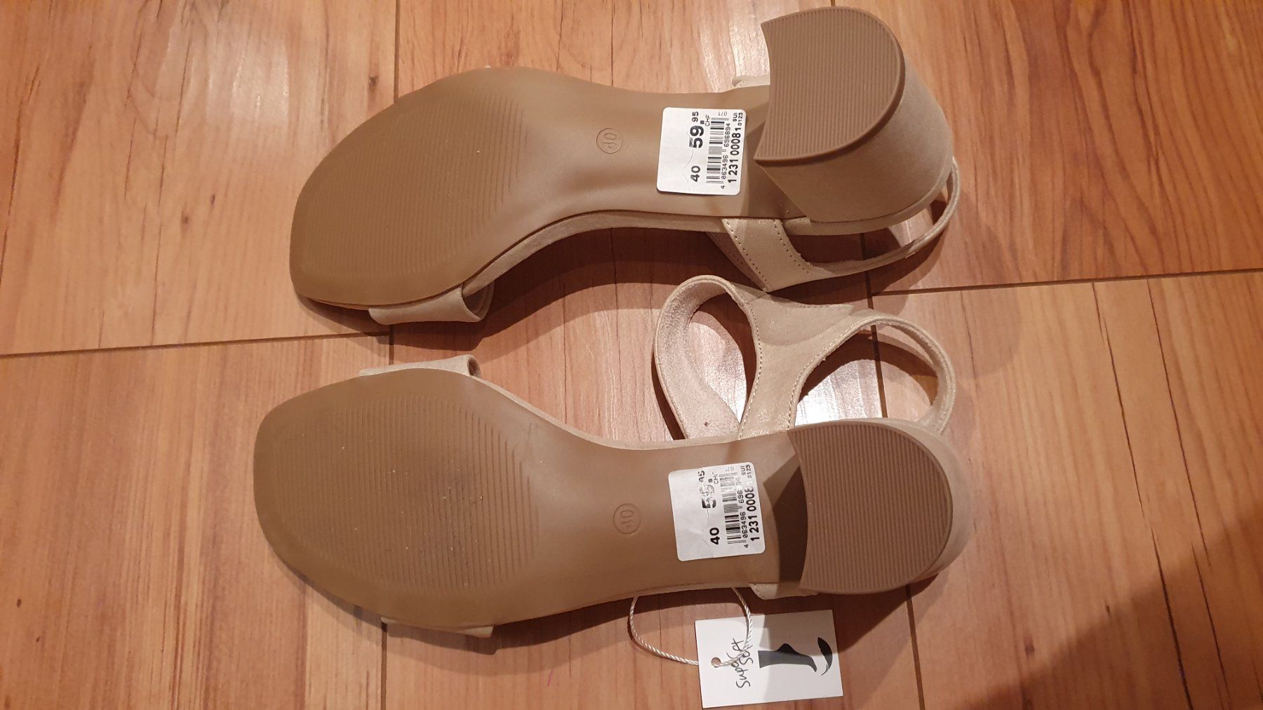 Scarpe da donna: Damenschuhe silbrig Grösse 40 – Nuovo e nell'imballaggio originale da Bitsch venduto da cka_6hff 2