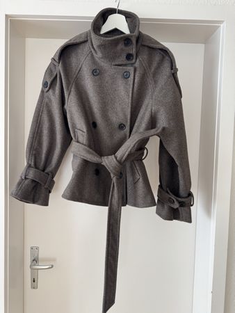 Viraler Kurzmantel Bershka braun doppelreihig neuwertig