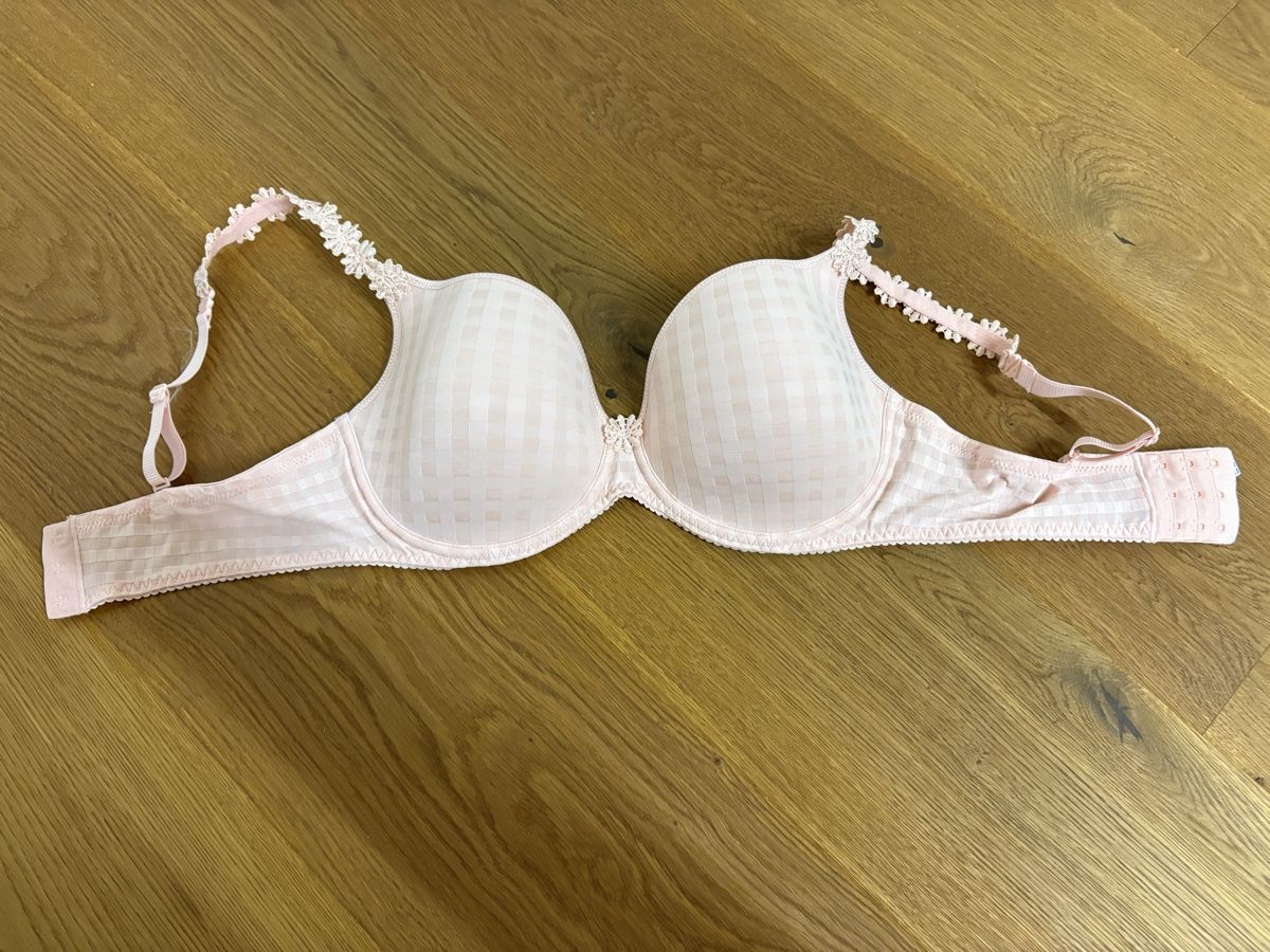 Marie Jo Altra biancheria intima: Damen BH MARIE JO rosa Grösse 80D – Nuovo (secondo la descrizione) da Bürglen OW venduto da vofefi88