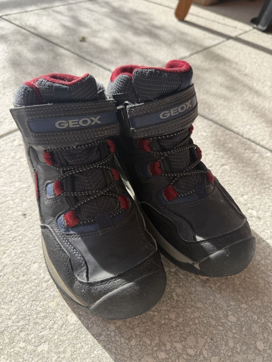 Geox Scarpe per ragazzi: Geox TERAM Boy Winterschuhe Gr. 35 – Usato da Brütten venduto da Rod816