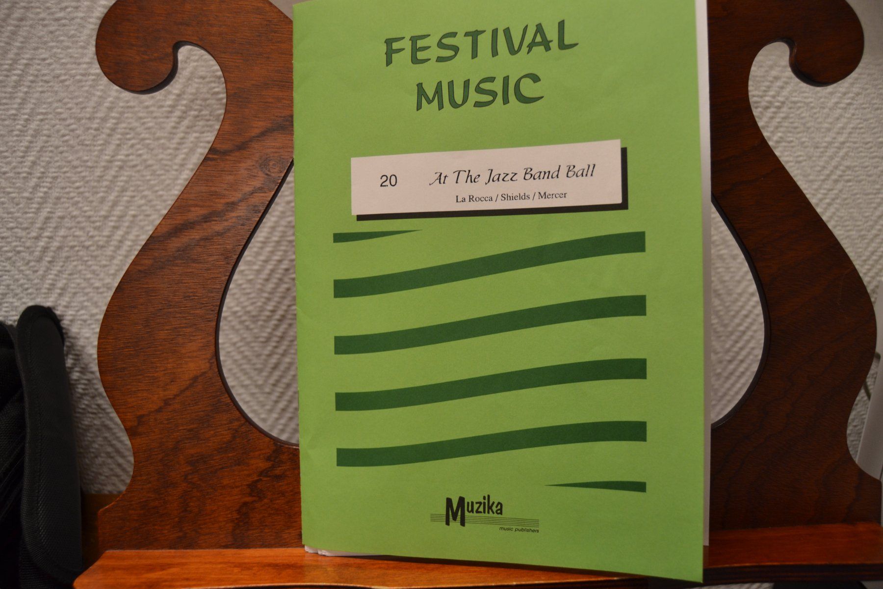 Libri: At The Jazz Band Ball – Nuovo (secondo la descrizione) da Büron venduto da Lizali
