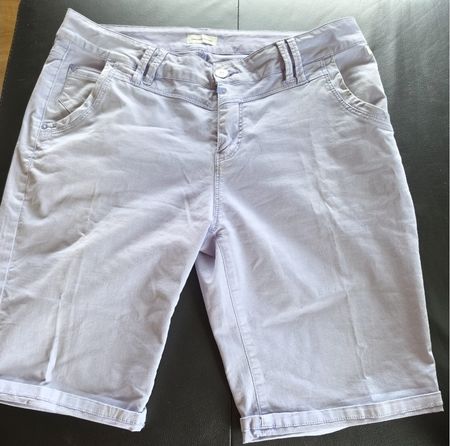 TIMEZONE WOMEN Shorts Grösse 32 Slim Fit lavendel