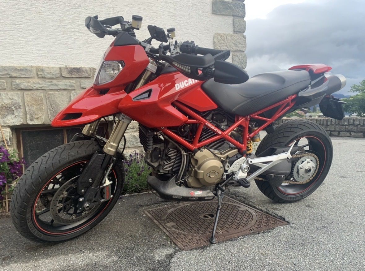 Ducati Strada: Ducati Hypermotard 1100 – Usato da Zeneggen venduto da Holzjoni 1