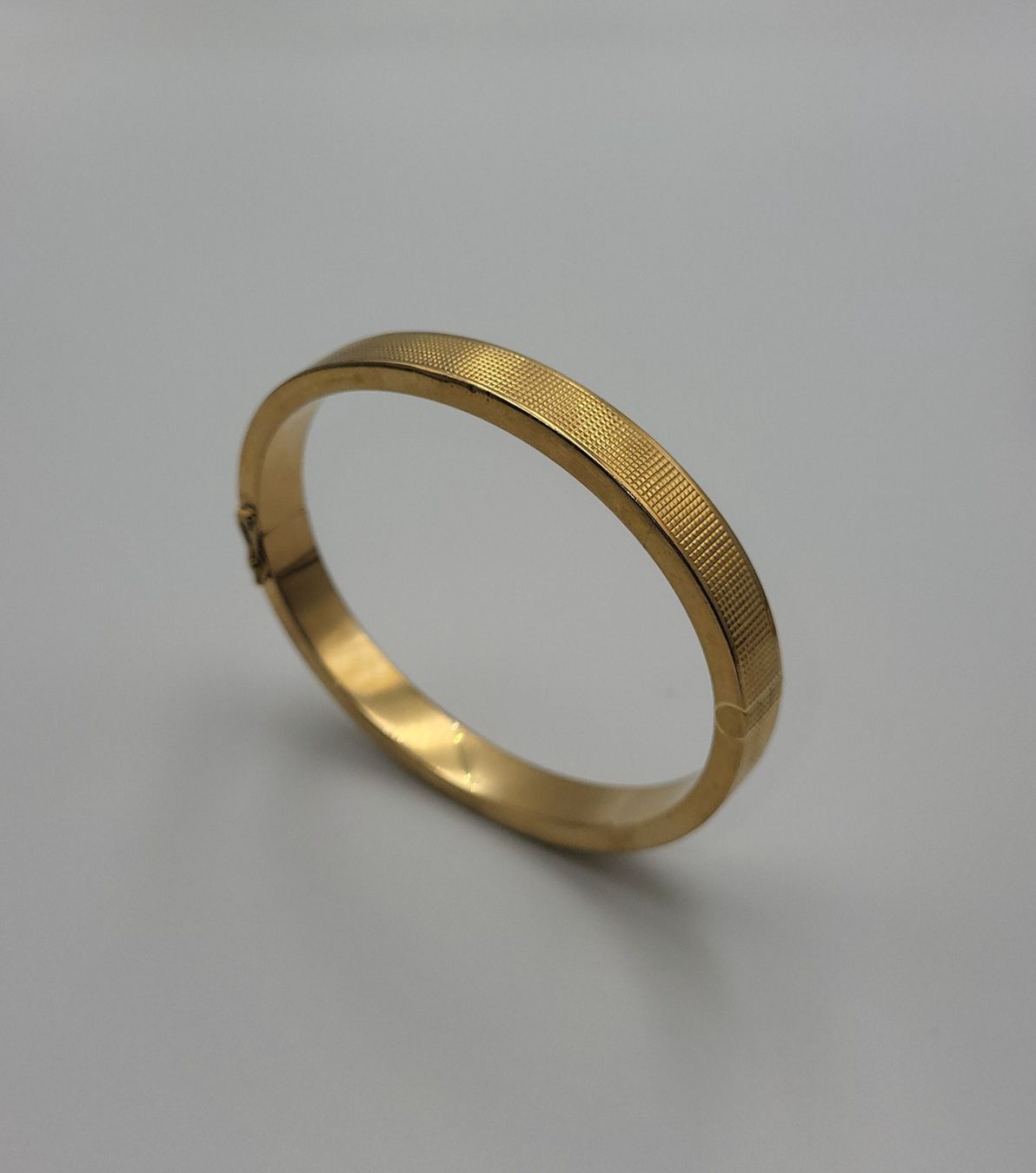 Bracciali & Braccialetti: Massiv 333 Gold Armreif – Usato da Wald ZH venduto da Dasilver 7