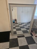 Wandspiegel mit Rahmen silber gebraucht