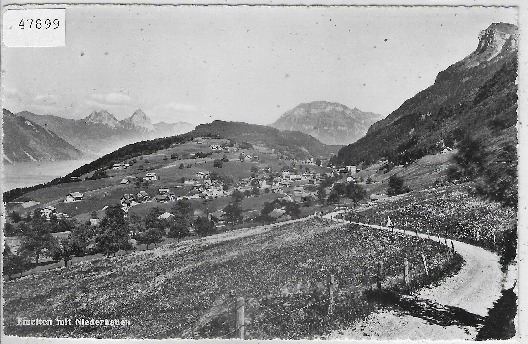 Cartoline postali: Emetten mit Niederbauen – Usato da Ettingen venduto da Kartenplanet