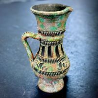 Ancienne vase bretonne en grés motif floral. Bretagne France