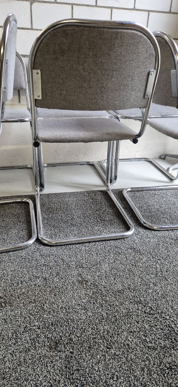 Stühle: Vintage Freischwinger 70er Stuhl Space Age – Gebraucht aus Meilen von COSTA_ABC 2